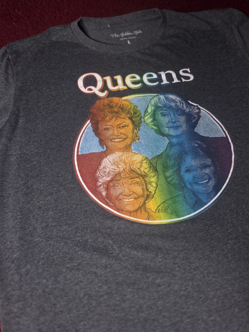 Queens Rainbow Graphic Short Sleeve Tee - Dark Gray, L